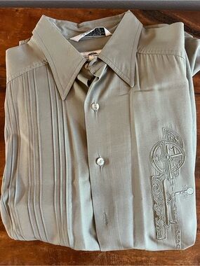 Vintage Bugatchi Uomo Dress Shirt for Michael Jordan Embroidery Pleats